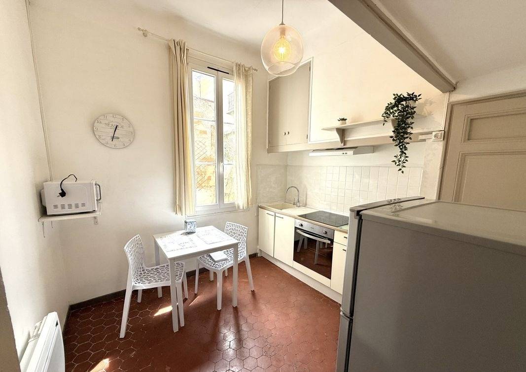 Appartement de type 1 Marseille Les Chartreux 