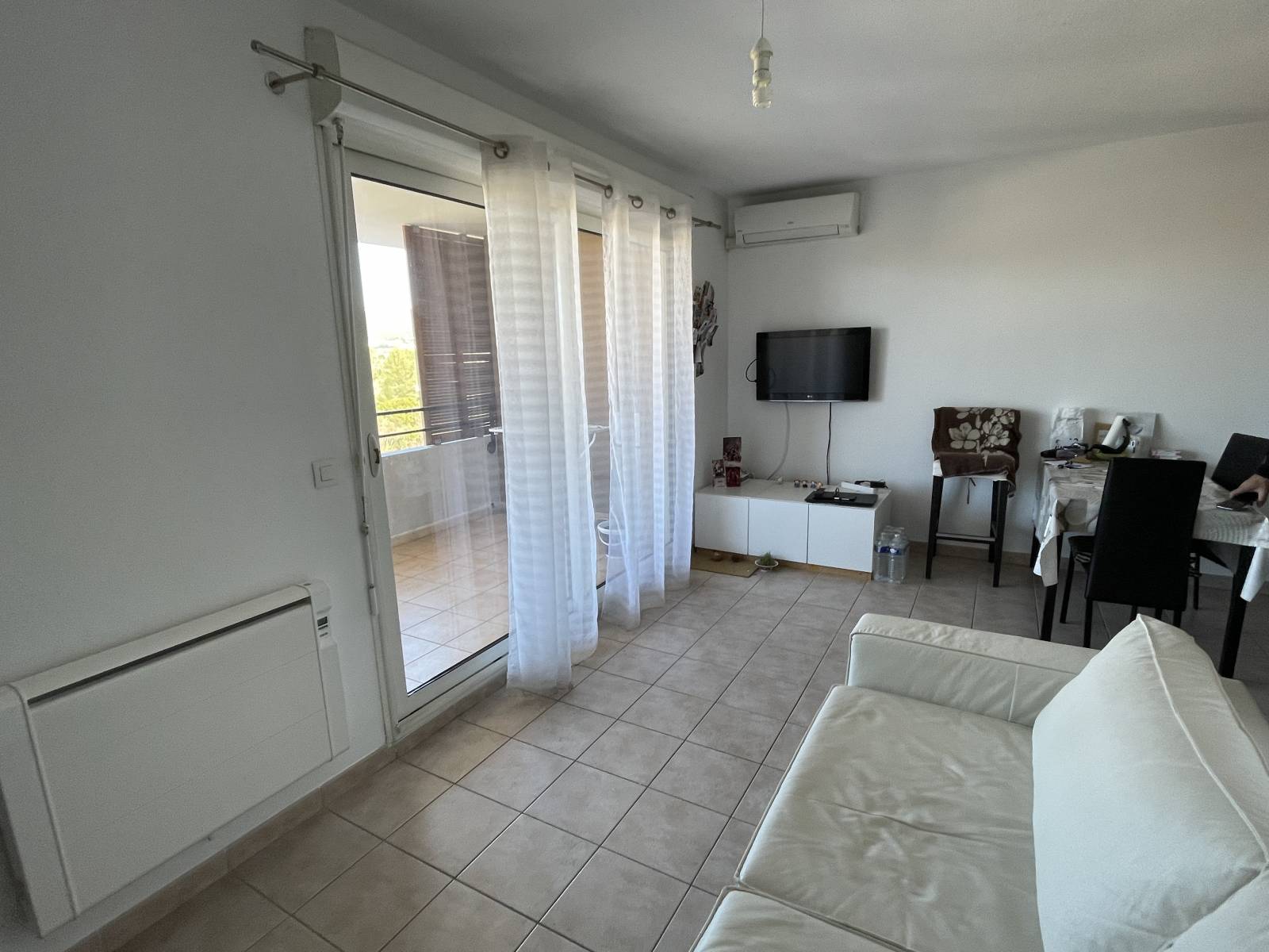 TYPE 2 RÉCENT LA CROIX ROUGE 13013  