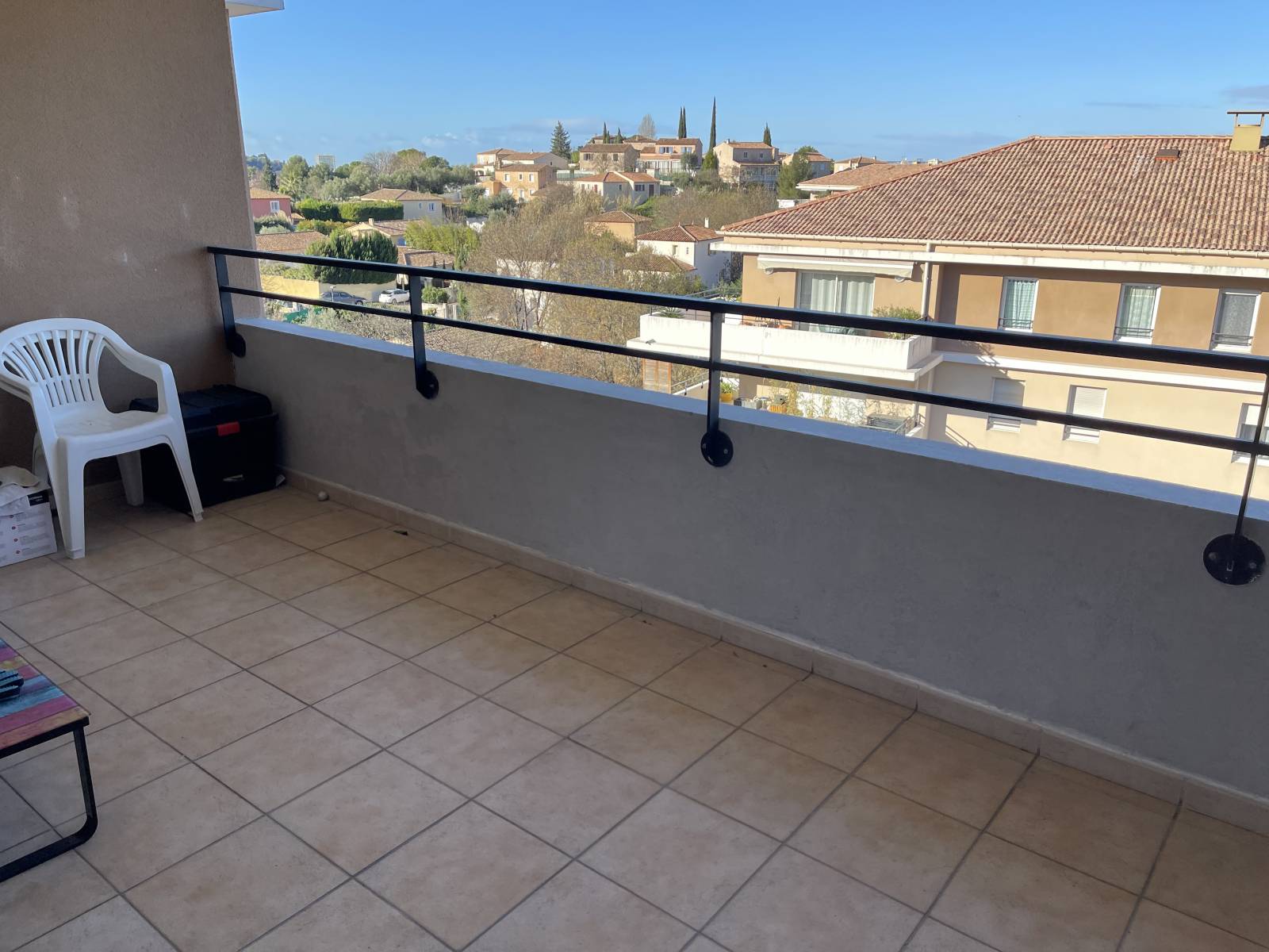 TYPE 2 RÉCENT LA CROIX ROUGE 13013  