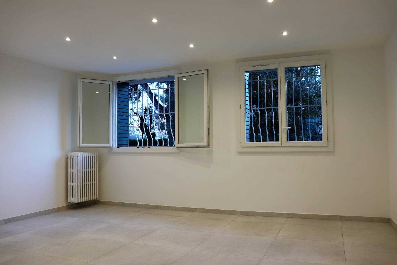 Appartement de type 3 avec cave 13008 Marseille  