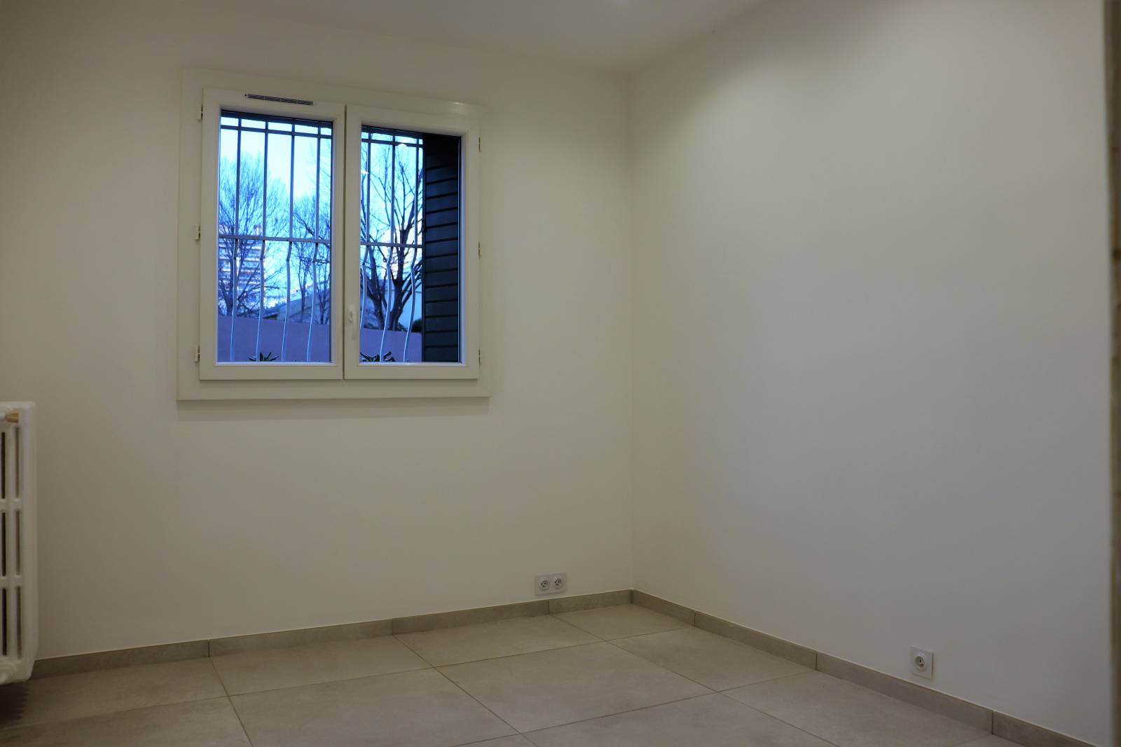 Appartement de type 3 avec cave 13008 Marseille  