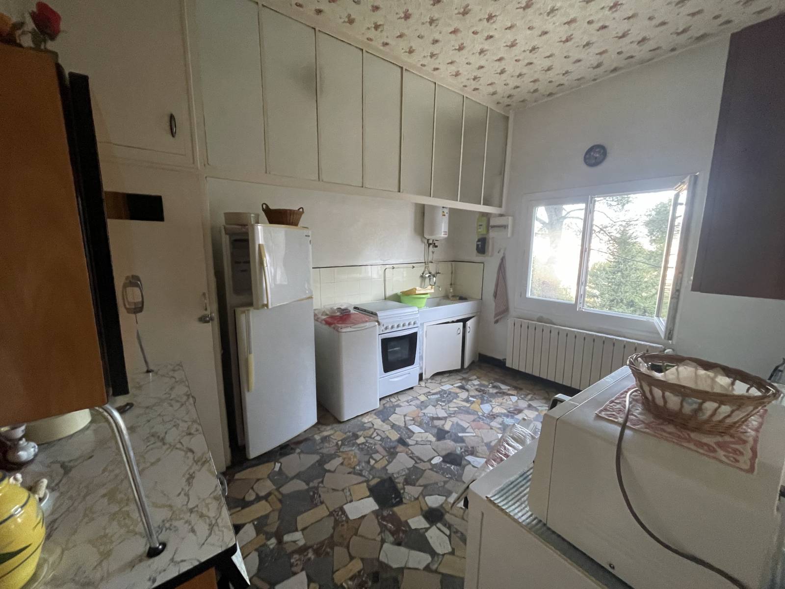 Maison TYPE 3 SUR 825M2 13190  