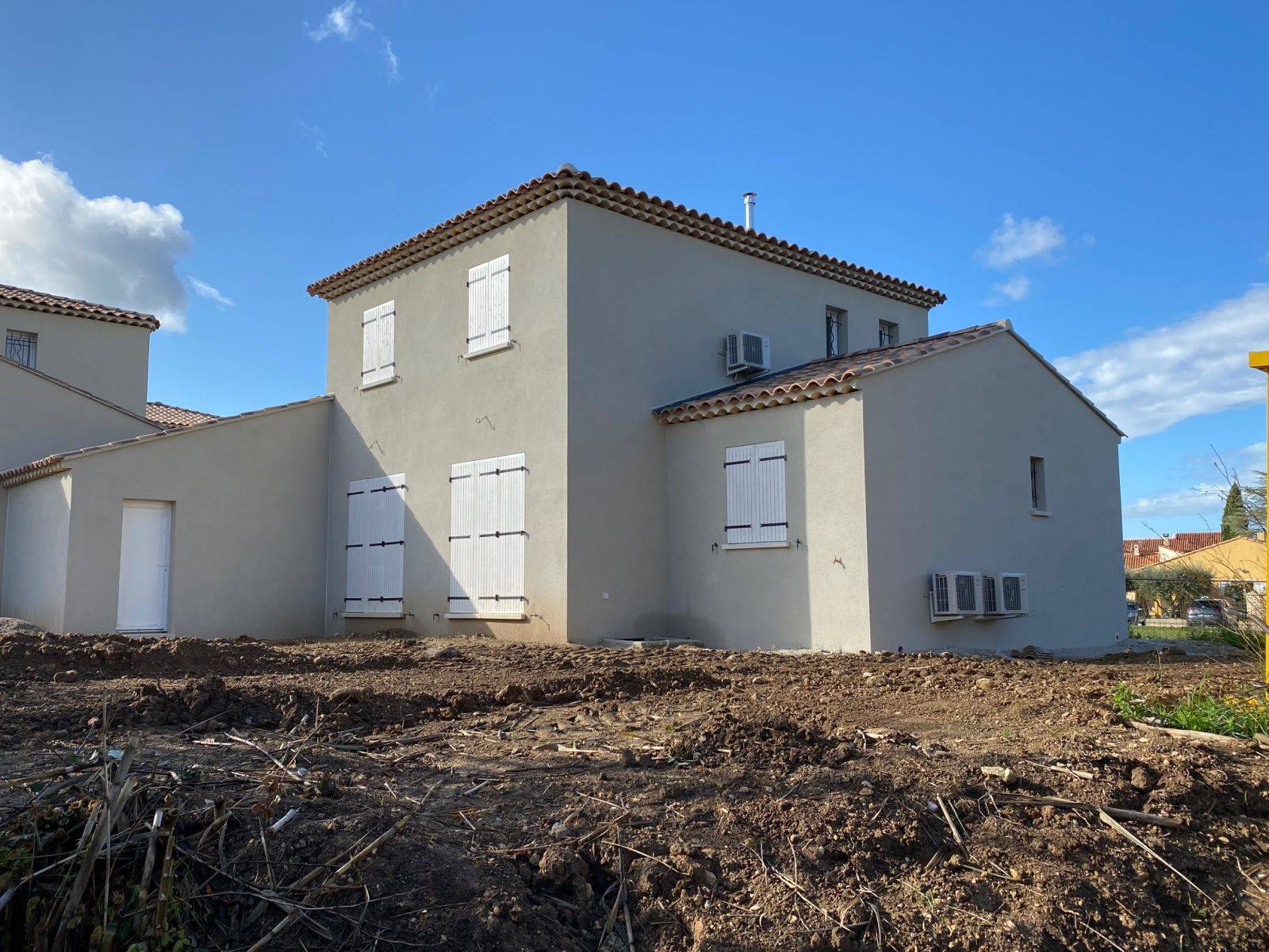 Villa Neuve T5 avec garage Plan de Cuques  