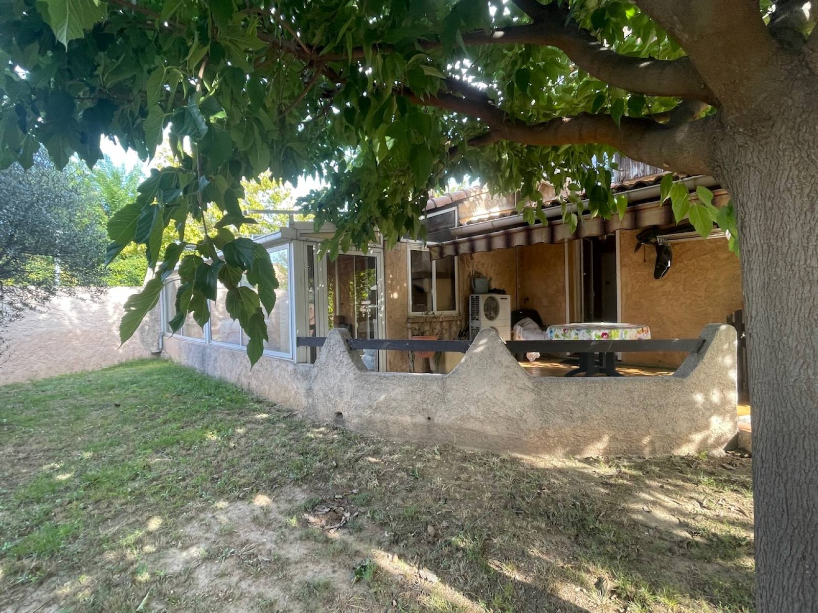 Maison de type 6 centre Plan de Cuques  