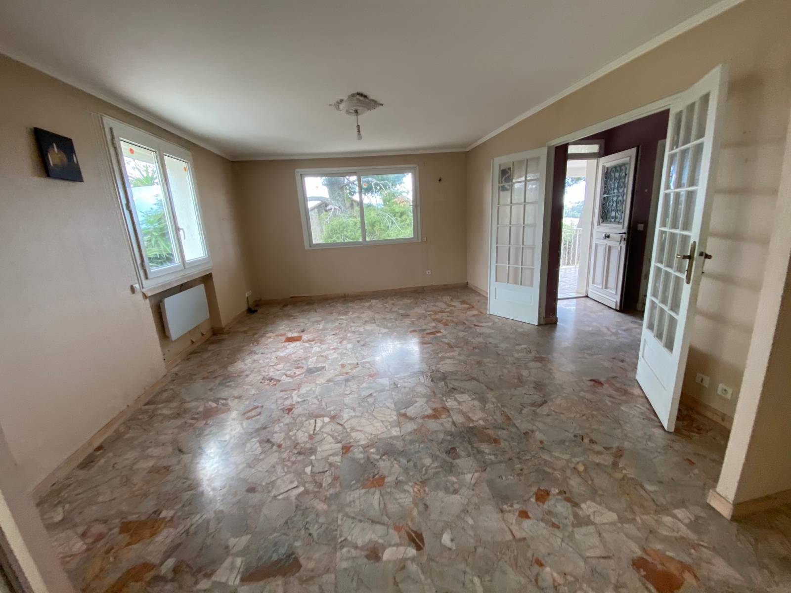 VILLA T4  104M² ALLAUCH SUR 665m² ALLAUCH  