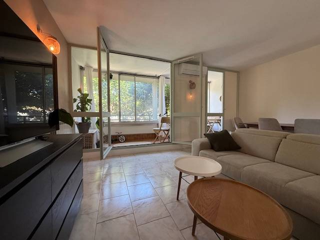 TYPE 3 76m² plan de Cuques  Centre