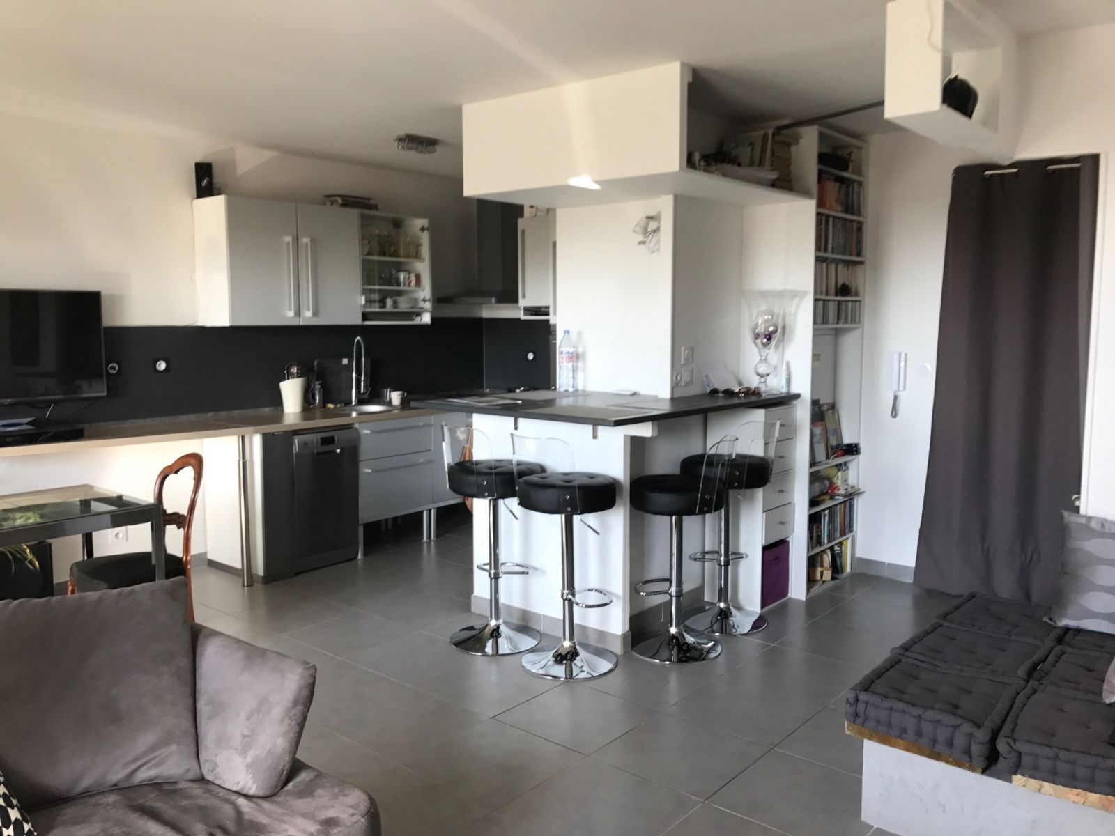 TYPE 4 ALLAUCH centre NEUF