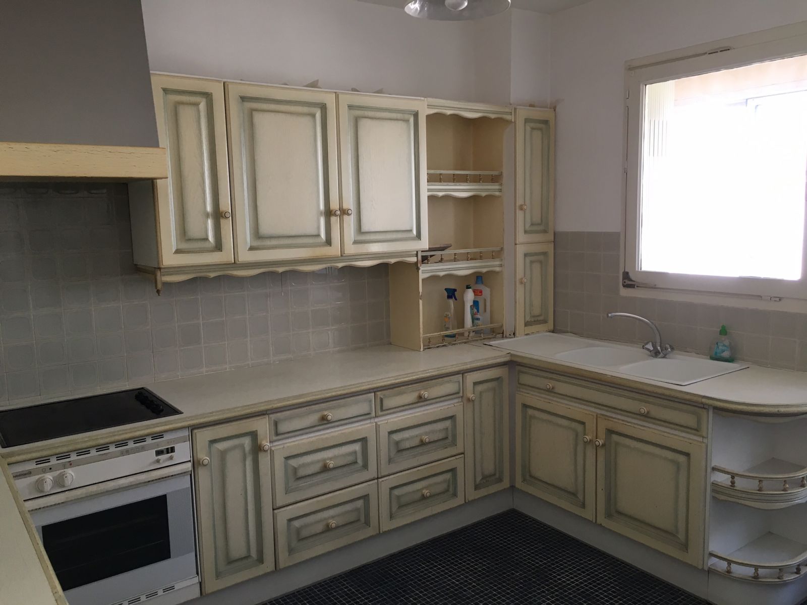 type 4 marseille 13005 saint pierre 