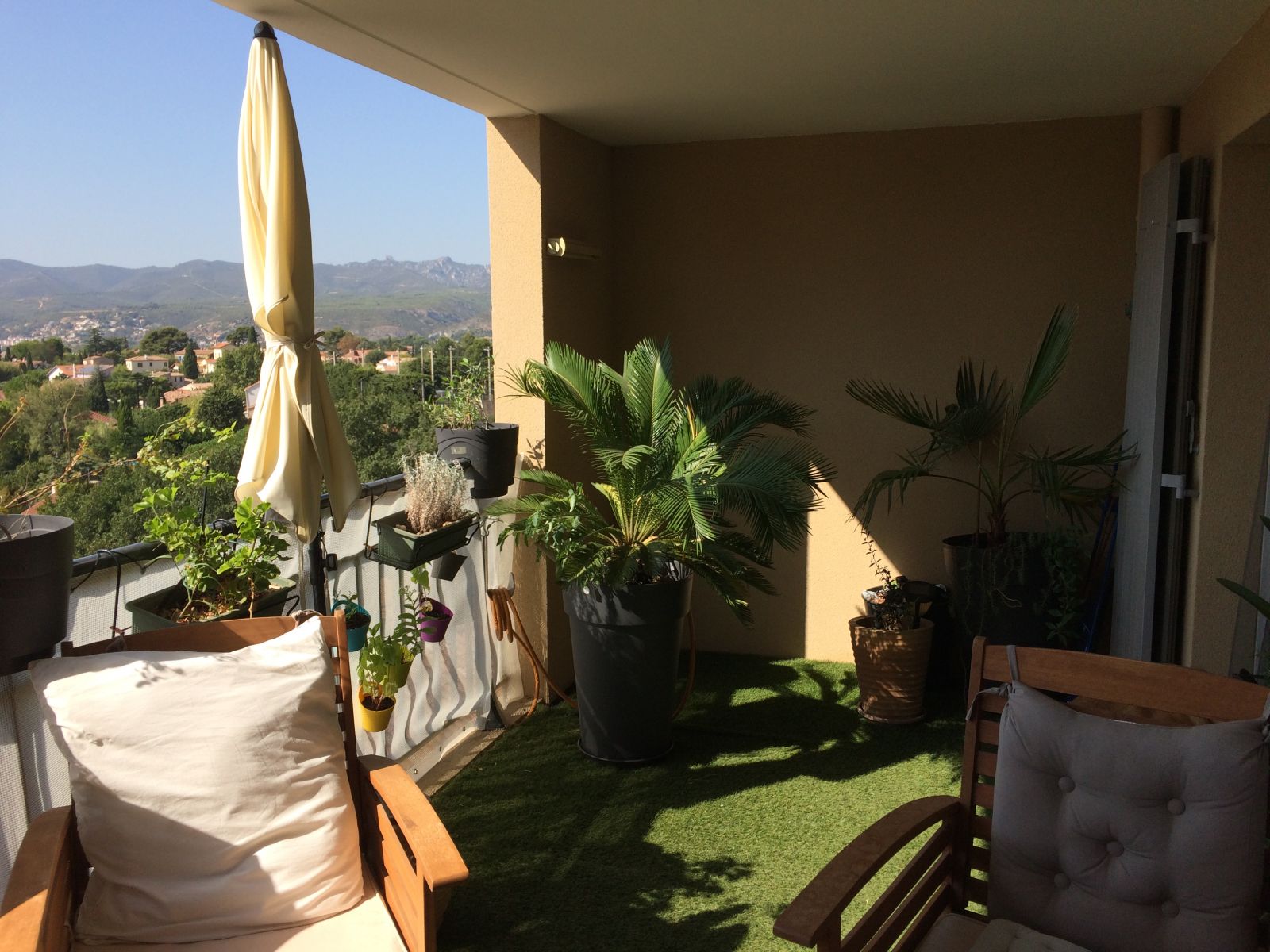 TYPE 4 ALLAUCH centre NEUF