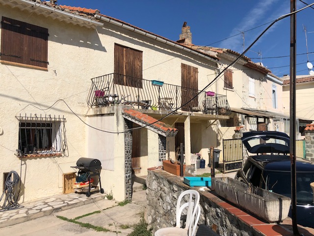 maison de village ALLAUCH la vieille  fève rare a la vente