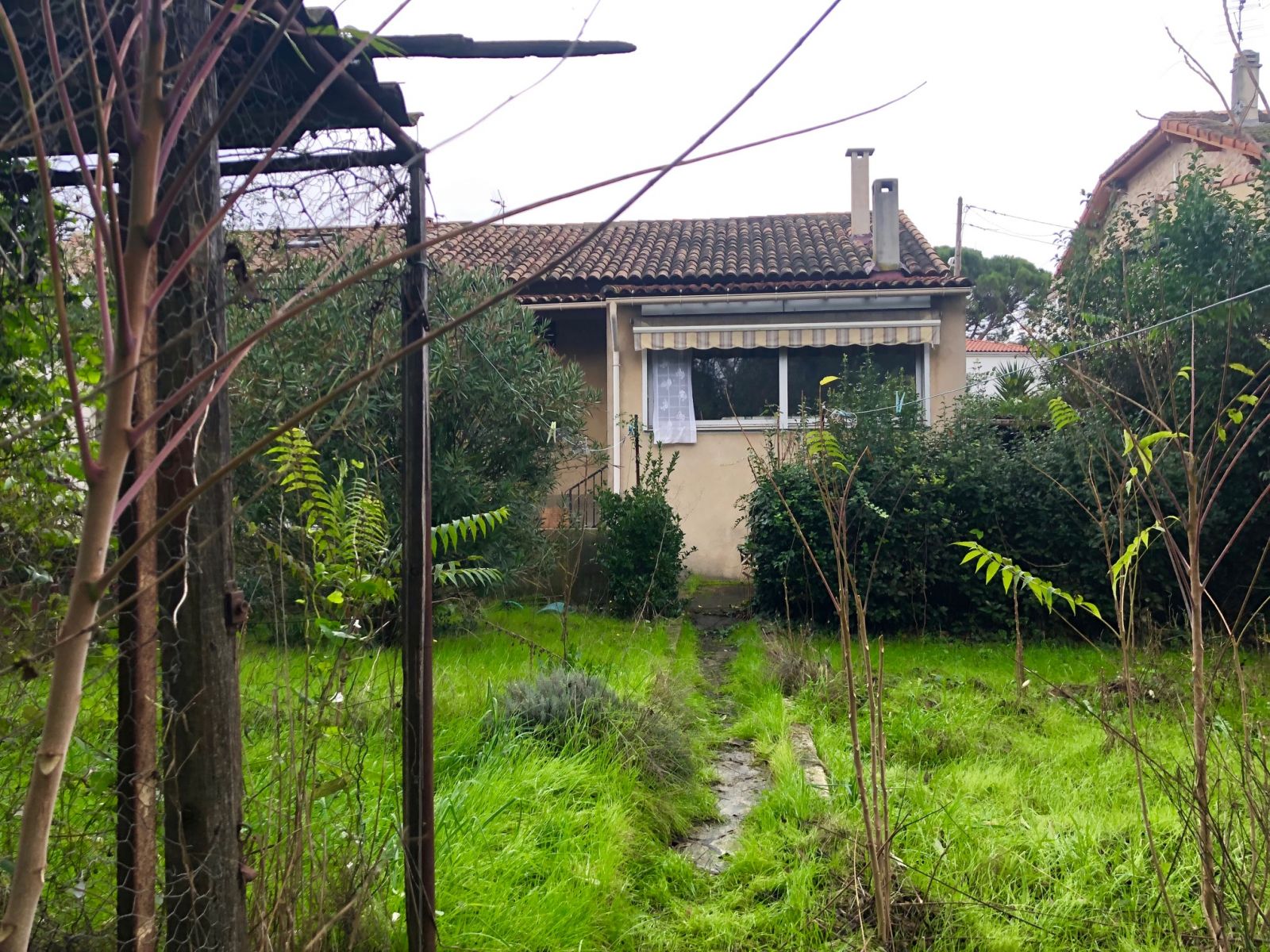 Maison de ville Plan de Cuques  Proche de toutes commodités