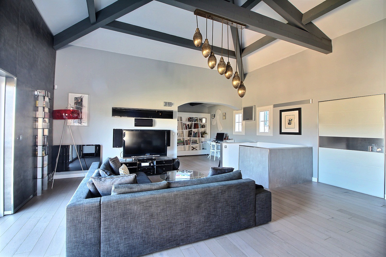 VILLA T6/7 ALLAUCH VUE EXCEPTIONNELLE  LOGIS NEUF Possibilité 2 appartements