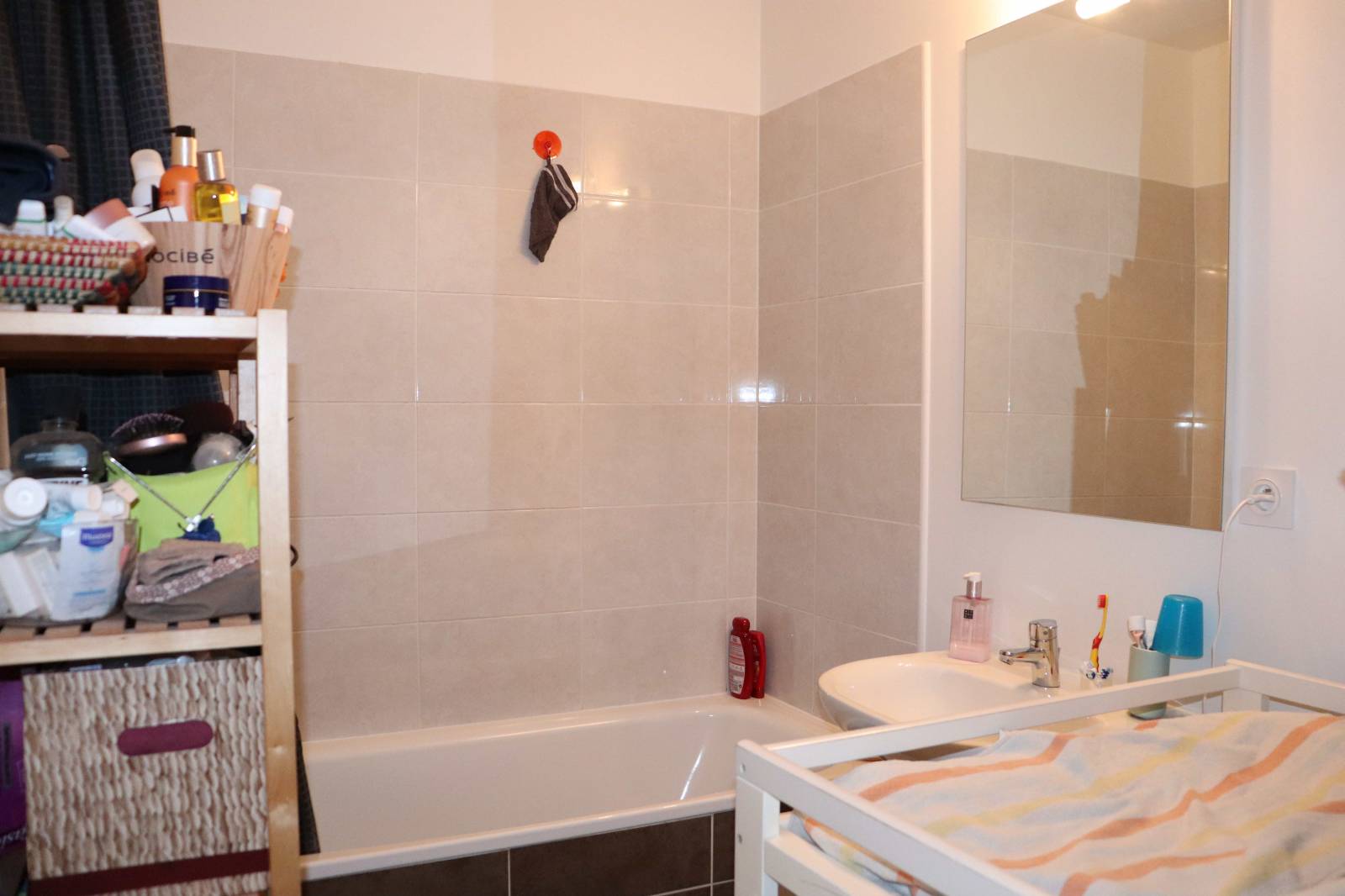 type 3 rez de jardin 13012 Les Vaudrans 