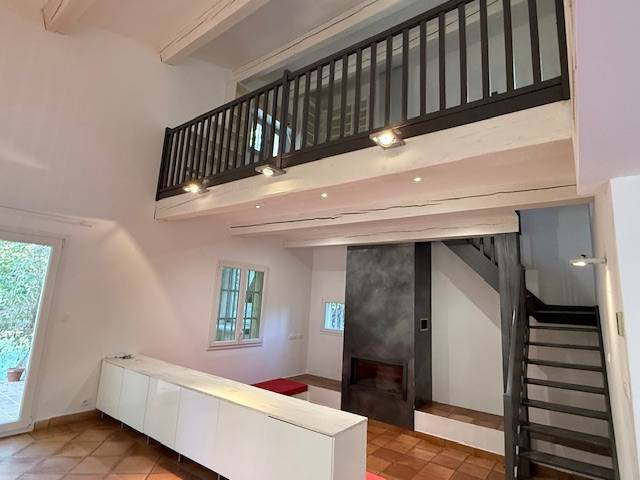 Maison type 6  de 191m² sur 2800m² Allauch  