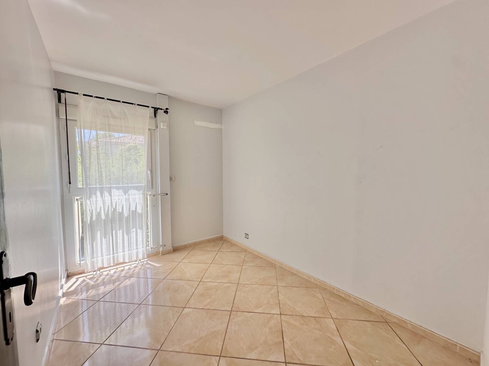 TYPE 4 102m²  centre Plan de Cuques  