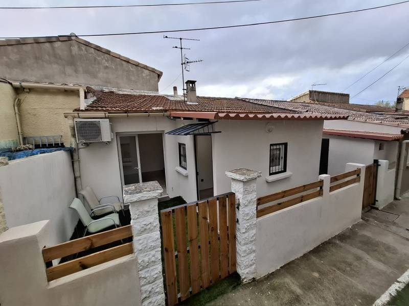 Maison de Type 2 Saint Julien 13012  