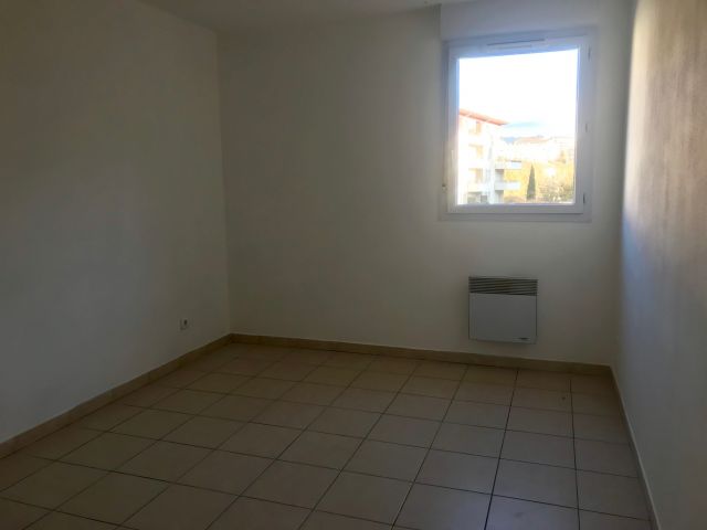 Type 3 13014 Marseille Saint Barthélémy (sous compromis)