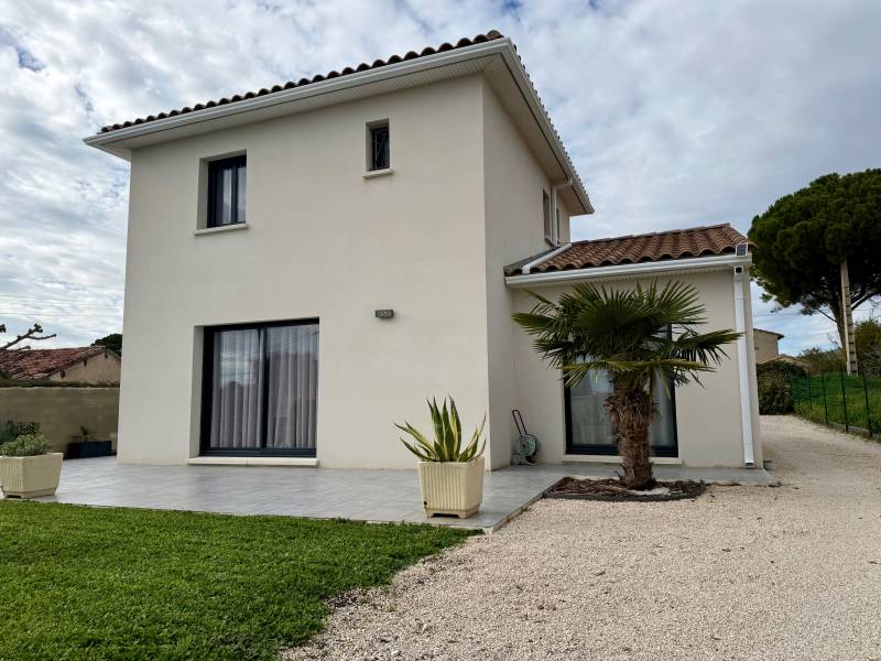 Maison récente de Type 4 105m²/625m² 13013 Le Cavaou 