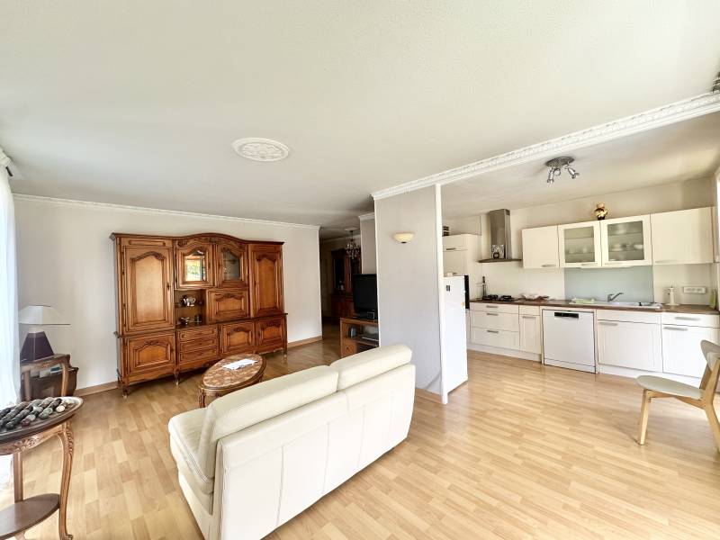 Appartement de type 4 Plan de Cuques  