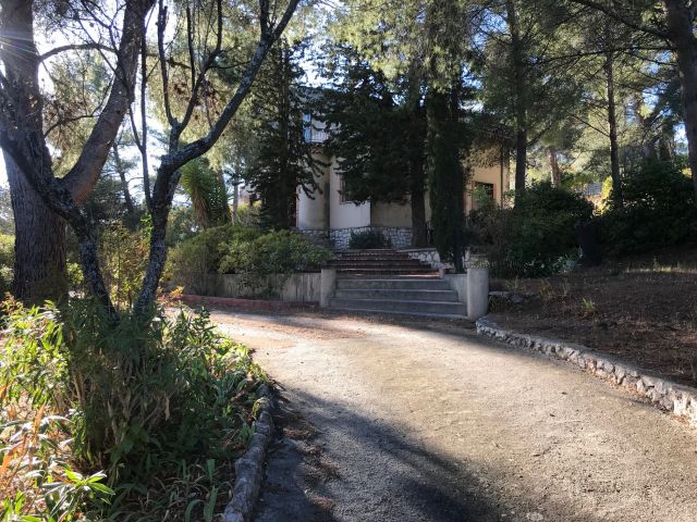 VILLA T5 chateau gombert sur 2200M² chateau gombert chateau gombert 