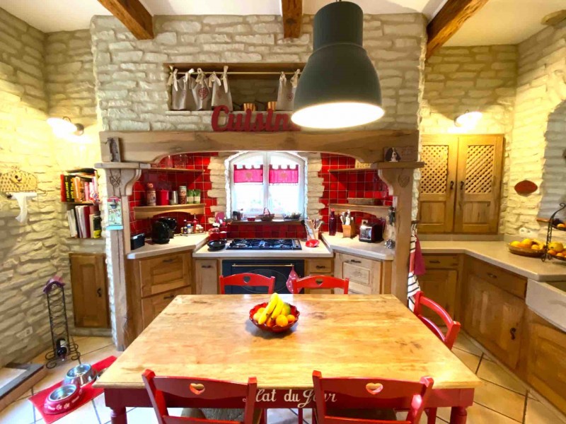 Bastide  de type 6  167m²/742m² les informelles 13013 MARSEILLE 13013  