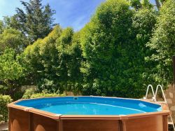 T4 rez de jardin Plan de Cuques centre 