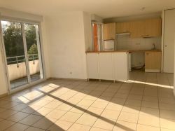 Type 3 13014 Marseille Saint Barthélémy (sous compromis)