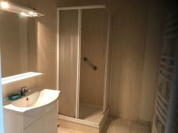 TYPE 3 AUBAGNE PROXIMITE CENTRE vue dégagée