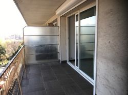 TYPE 3 AUBAGNE PROXIMITE CENTRE vue dégagée