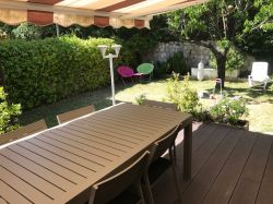 T4 rez de jardin Plan de Cuques centre 