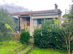 Maison de ville Plan de Cuques  Proche de toutes commodités